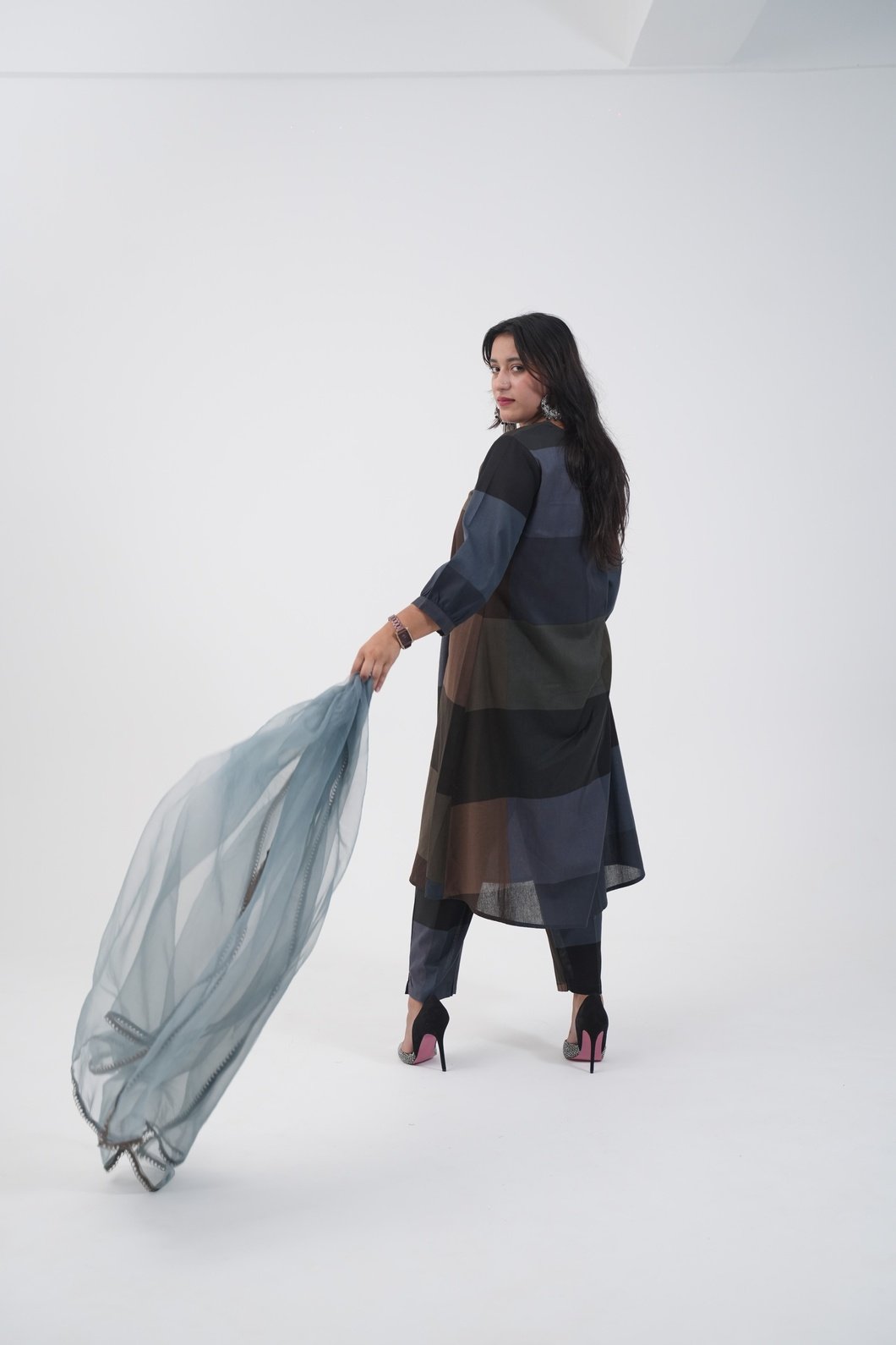 D Demure by Sumairah — Contemporary Fashion